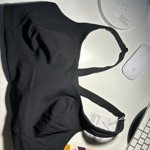 Lululemon All Powered Up Bra 38D NWT